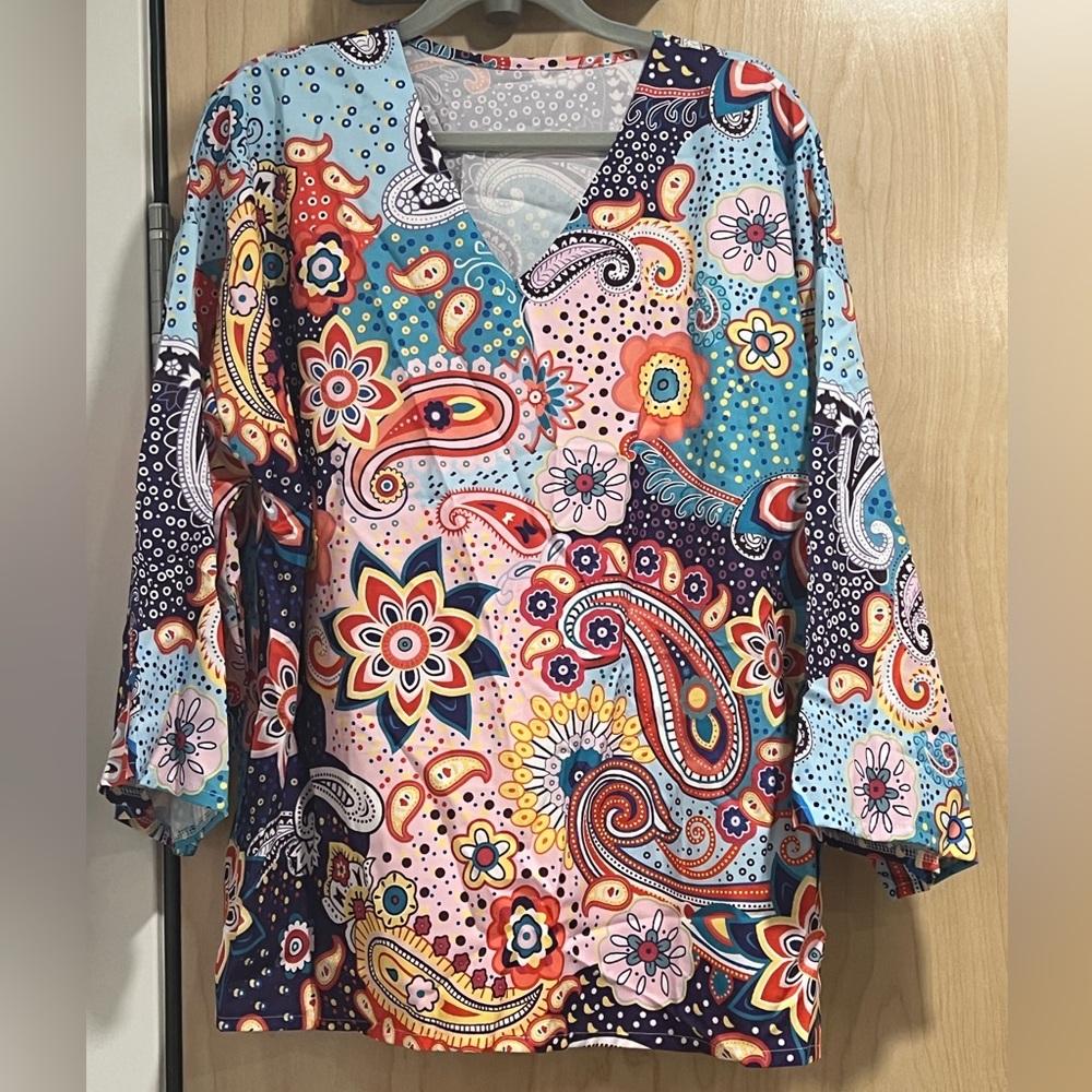 Floral Paisley 3/4 Wide Sleeve V-Neck Blouse